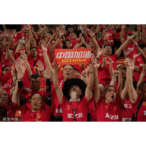 系统革新 - 通过国际安全认证,推出原生APP产品矩阵,平台内容持续丰富。
